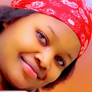 Meet your Posher, Leah